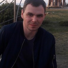 Кир, 35, Трёхгорный