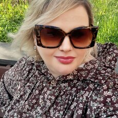 Флора, 51, Серов