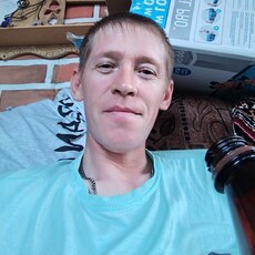 Ростислав, 39, Докучаевск