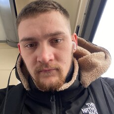 Вениамин, 25, Миньяр
