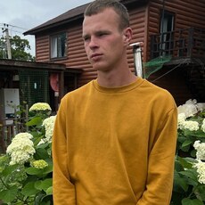 Эдуард, 22, Таштагол