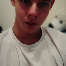 Владимир, 20, Сосенский
