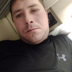Кузя, 32, Гай