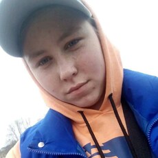 Сюзанна, 21, Томск