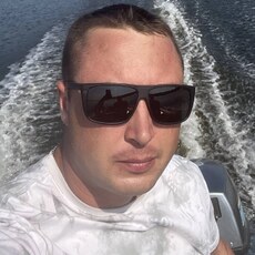 Радомир, 34, Качканар