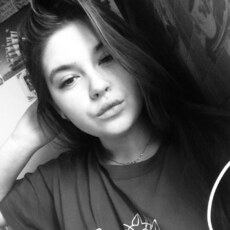 Ирина, 28, Берёзовский (Кемеровская область)