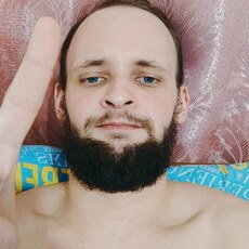 Виктор, 25, Курган