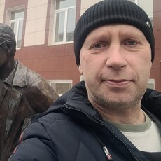 Ден, 53, Сокол