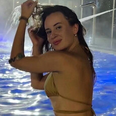 Ангелина, 28, Лутугино