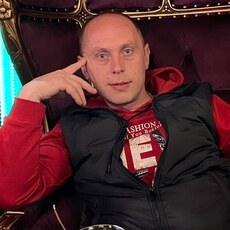 Виктор, 38, Торжок
