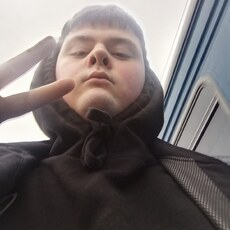 Даня, 22, Касли