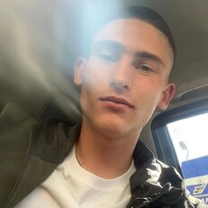 Марик, 22, Красногорск
