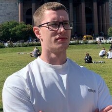 Давид, 26, Елец