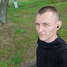 Кузьма, 28, Нестеров
