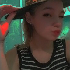 Милена, 20, Барнаул