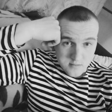 Олеж, 28, Магадан