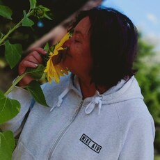 Юля, 65, Вельск