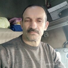 Андрей, 64, Пролетарск