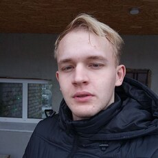 Валерий, 22, Владивосток