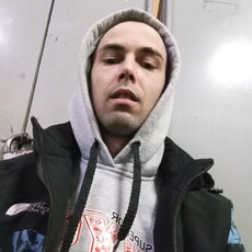 Роман, 29, Долинск