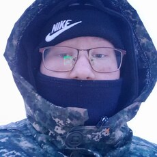 Валера, 24, Циолковский
