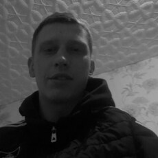 Демьян, 26, Усинск