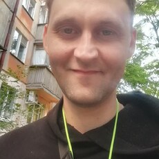 Валентин, 36, Новомичуринск