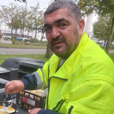 Владлен, 41, Дальнегорск