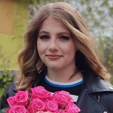 Зоя, 20, Сватово