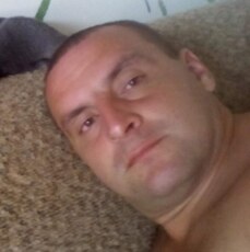 Виталя, 42, Бабаево