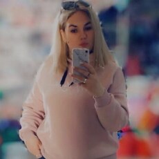 Яна, 32, Нариманов