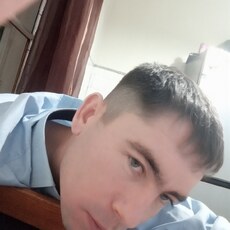 Костя, 36, Бакал