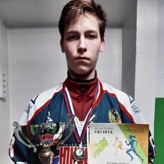 Геннадий, 20, Ковров