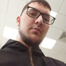 Артём, 21, Пучеж