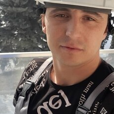 Эдуард, 37, Сватово