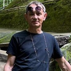 Адриан, 61, Серов