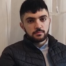 Георгий, 21, Тайга