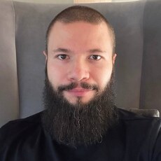 Николай, 30, Калининск