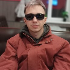 Лёня, 25, Мурманск