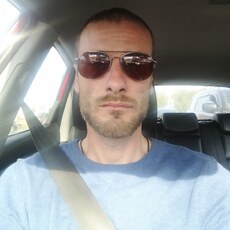 Валера, 42, Барнаул