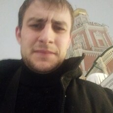 Артём, 25, Светогорск