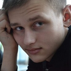 Лёня, 22, Отрадный