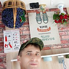 Аркадий, 38, Калининск