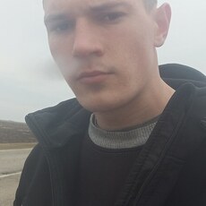 Савелий, 21, Михайловск (Свердловская область)
