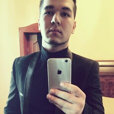 Артём, 29, Дубовка