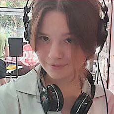 Рая, 20, Новоуральск