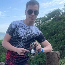 Геннадий, 26, Радужный (Ханты-Мансийский АО)
