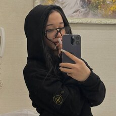 Елена, 21, Череповец