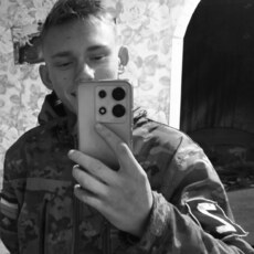 Георгий, 21, Лесной