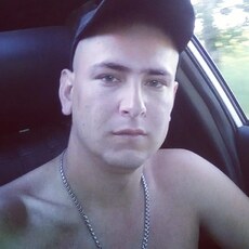 Илюха, 28, Светлогорск